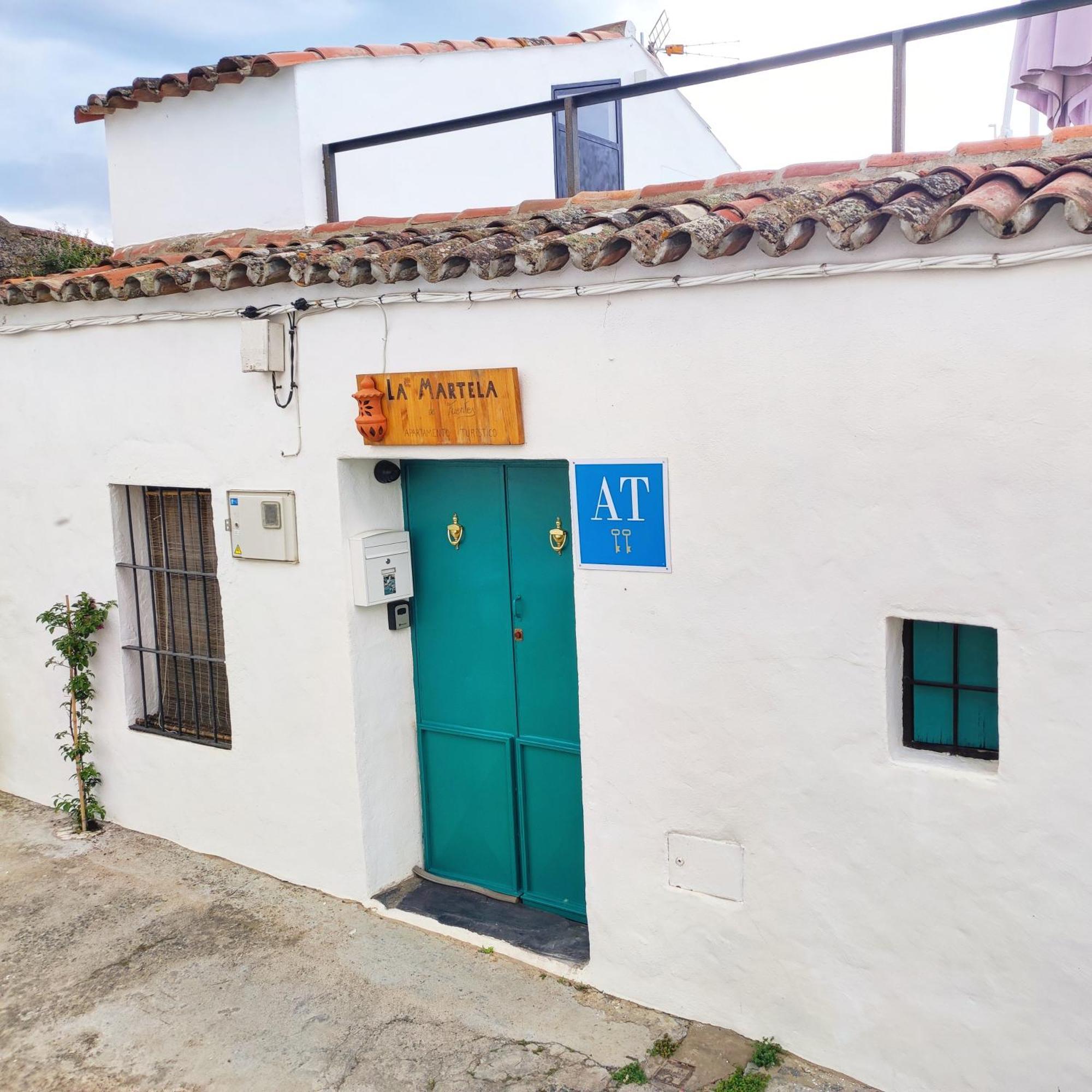 Villa La Martela De Fuentes Casa De Diseno Rural Fuentes de León Exterior foto